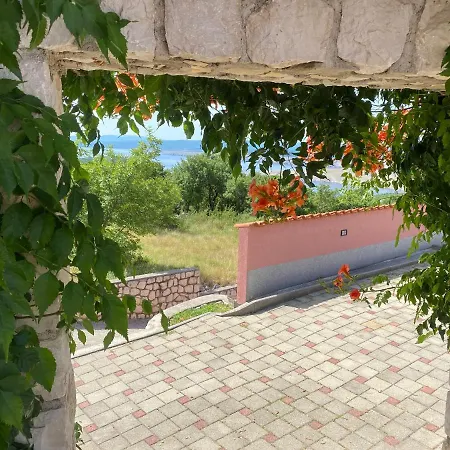 Apartmani Dojmi 1 * 슈므리카