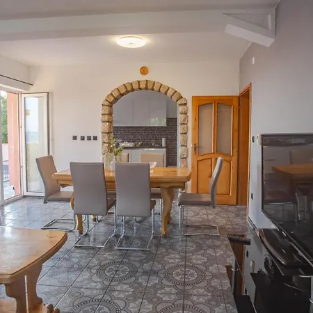 Apartmani Dojmi 1 아파트